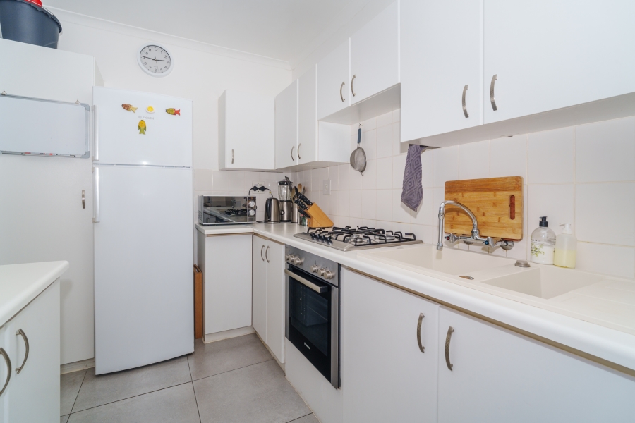 To Let 3 Bedroom Property for Rent in Beach Estate Western Cape